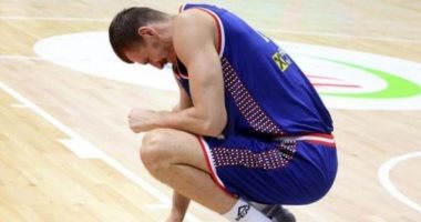 صورة لاعب منتخب صربيا للسلة يفقد كليته بعد إصابته فى كأس العالم